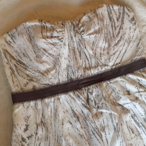 BCBG MAXAZRIA Amber strapless maxi dress! - Picture 4 of 8